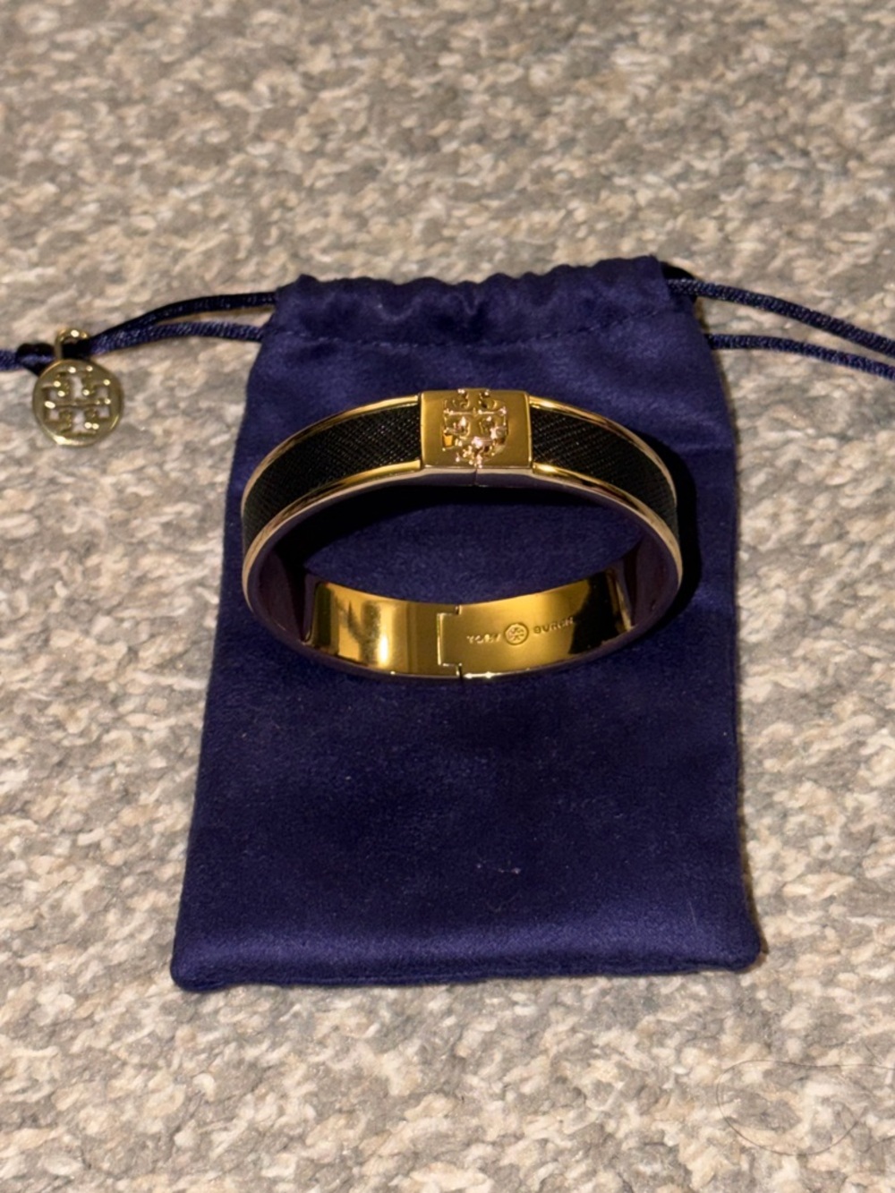 TORY BURCH Gold & Black Enamel Leather Hinged Bangle with Signature 3D Gold Logo - Picture 3 of 5